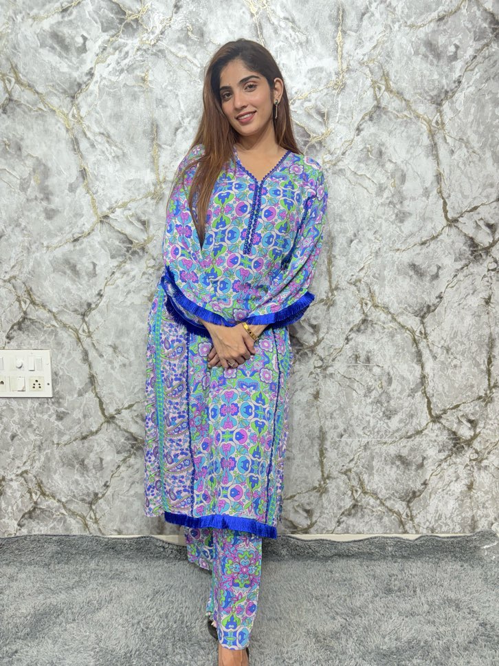 Blue Meadow Resham Lays Co-Ord Set