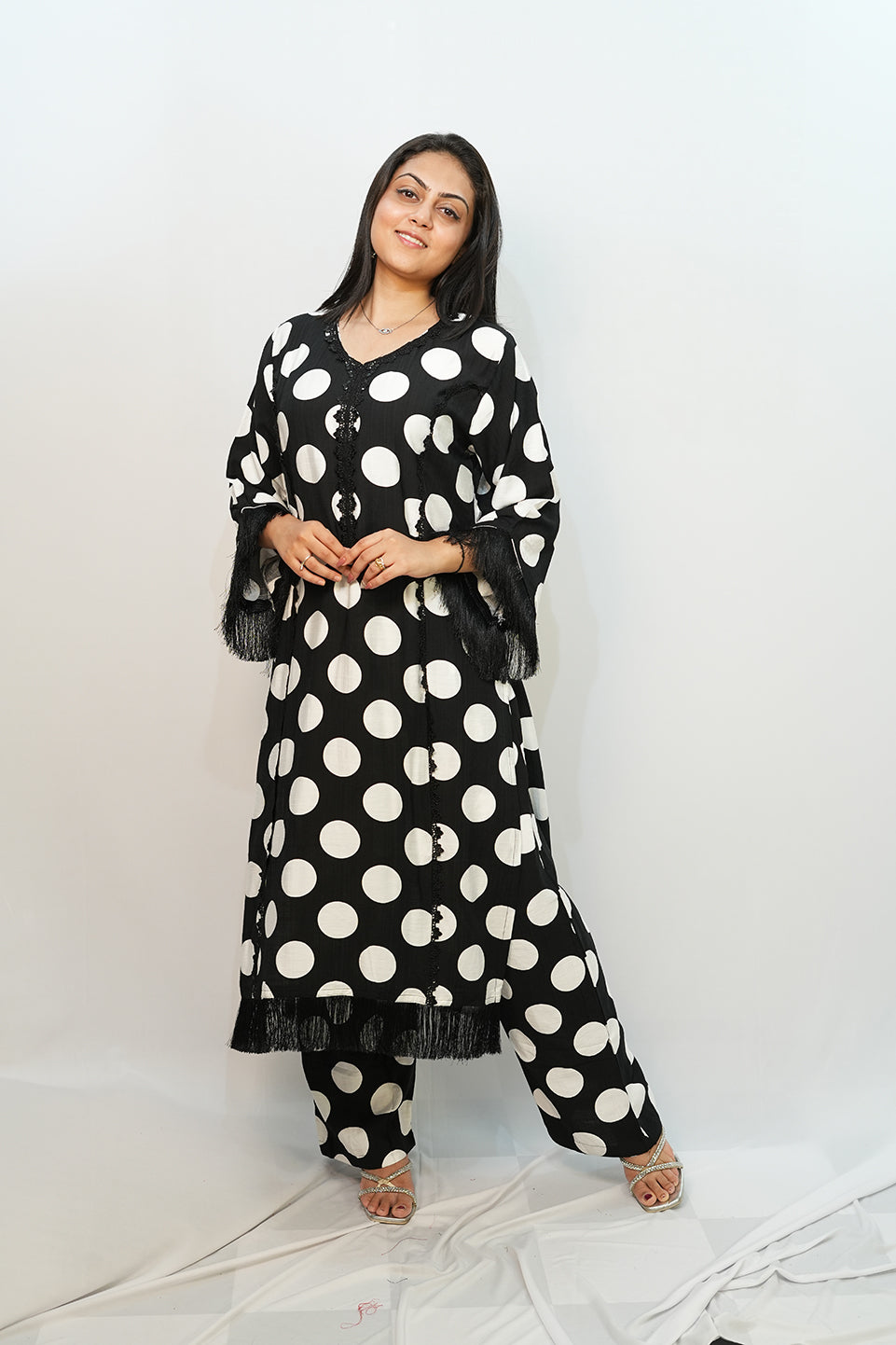 Bling Fabrics Cord Set for Women Stylish Round Pattern Black And White Poly Rayon - Resham Lace 2- 04